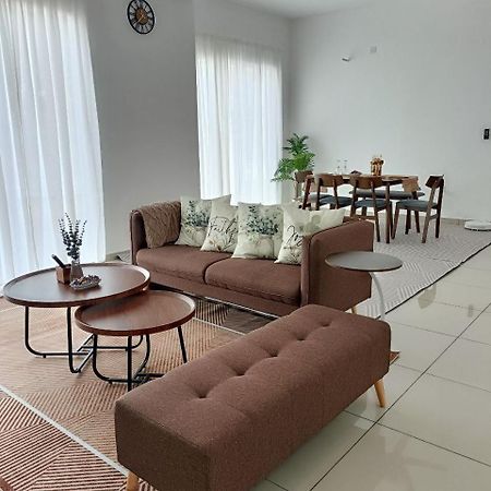 Bungavilla Resthouse Sendayan بورت ديكسون المظهر الخارجي الصورة